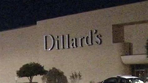 dillard's clearance fort worth tx.